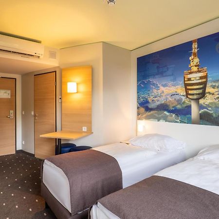 B&B Hotel Stuttgart-Airport/Messe 외부 사진