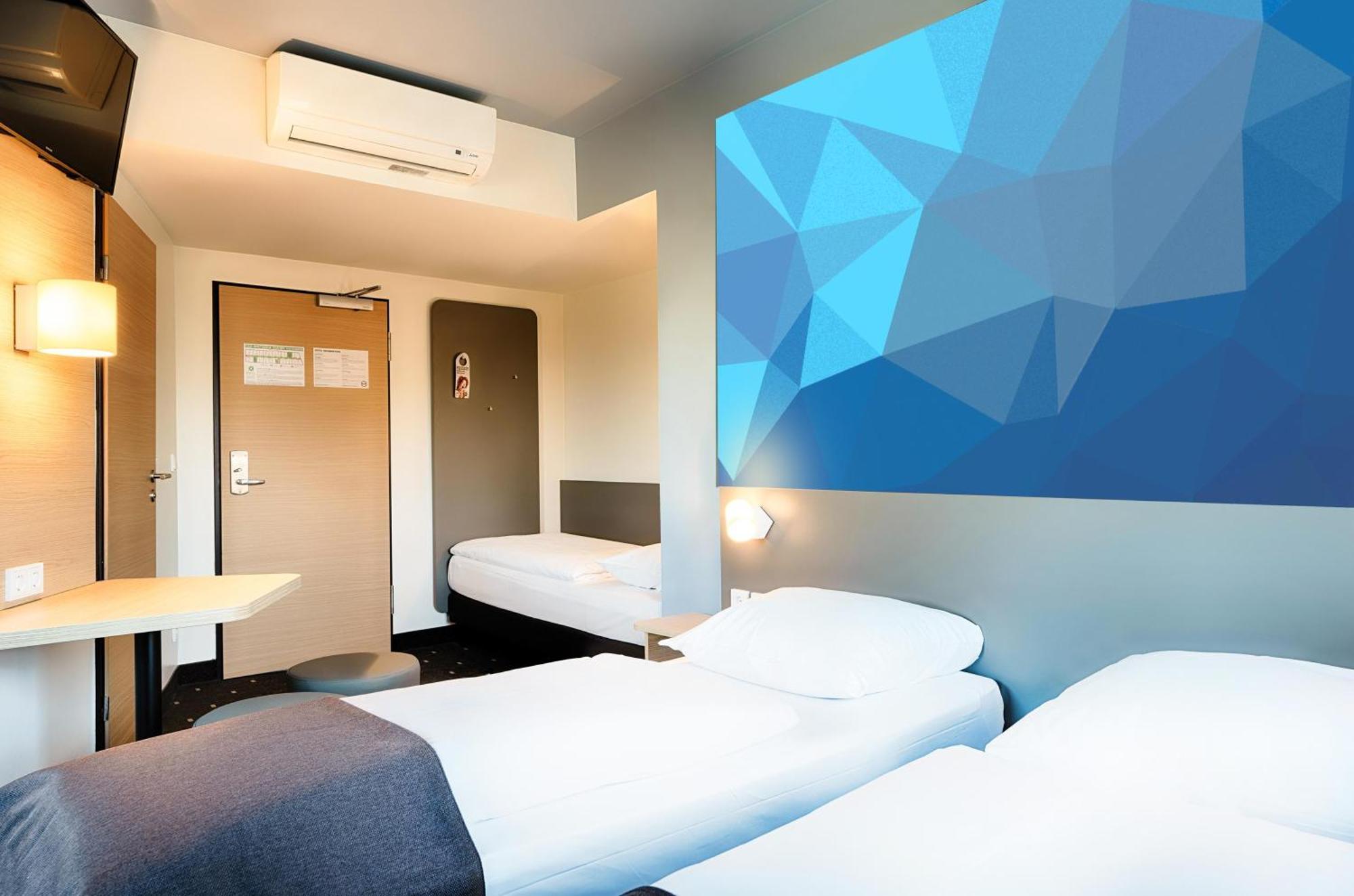 B&B Hotel Stuttgart-Airport/Messe 외부 사진