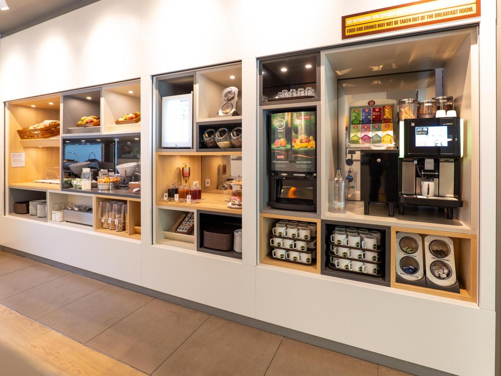 B&B Hotel Stuttgart-Airport/Messe 외부 사진